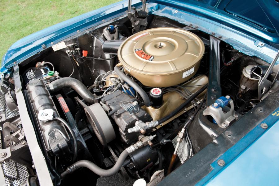  Ford Mustang Fastback 1965 года  (фото 21 из 52)